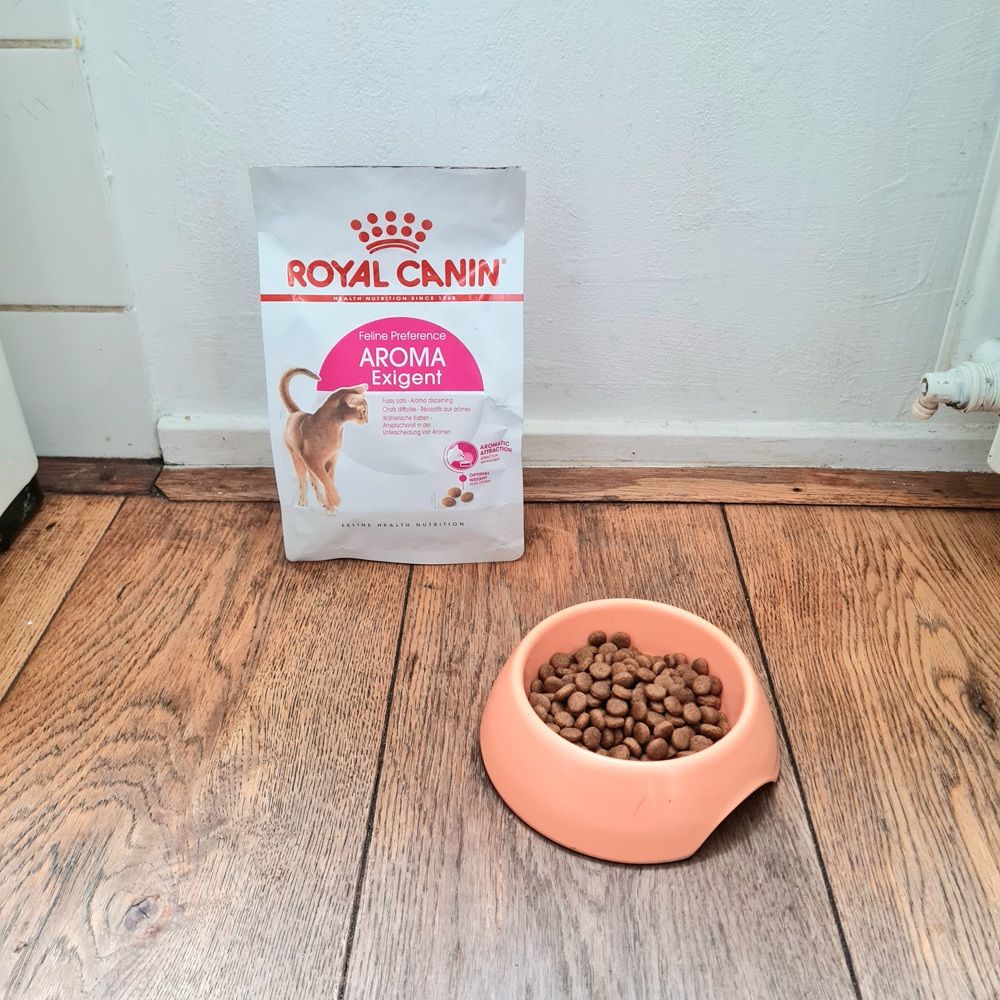 Royal Canin Aroma Exigent